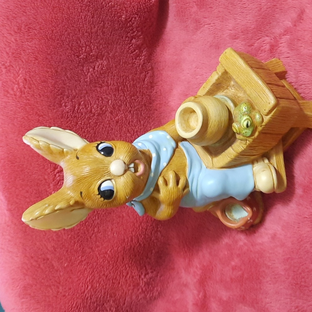 Pendelfin figurine